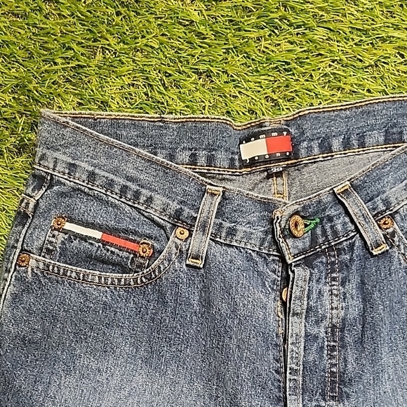 Tommy Hilfiger Womens Vintage Classic Blue Denim Jeans - Picture 2 of 8